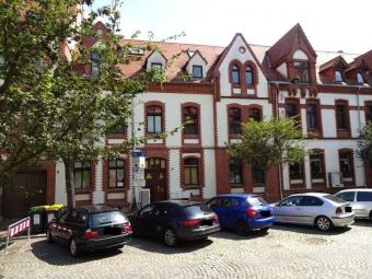 Zentrumsnahe 3-Raum-Wohnung mit Balkon und neuer Einbauküche und opt. Stpl.! Wohnung mieten 08056 Zwickau Bild mittel