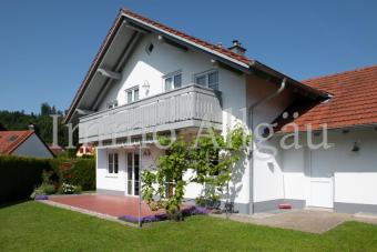 Zuhause in idyllischer Lage - freistehendes Einfamilienhaus in Biessenhofen zu verkaufen! Haus kaufen 87640 Biessenhofen Bild mittel
