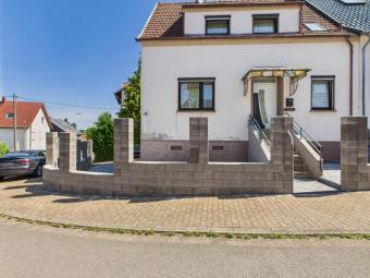 Zuhause ist kein Ort, sondern ein Gefühl – Ihr Einzug ins Glück beginnt hier! Haus kaufen 66292 Riegelsberg Bild mittel