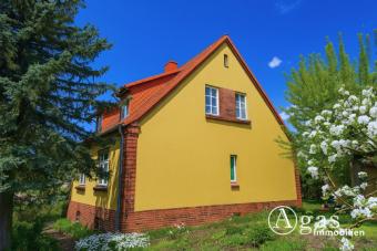 zum Teil vermietetes Zweifamilienhaus mit Carport und Nebengebäuden Haus kaufen 16827 Alt Ruppin Bild mittel