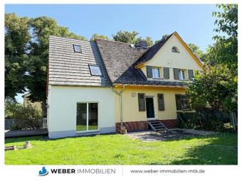 ZWEI Doppelhaushälften auf RIESIGEM SONNEN-Grundstück in ZENTRALER Lage Haus kaufen 65795 Hattersheim am Main Bild mittel