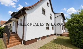 Zwei Häuser auf einem Grundstück in Ingolstadt - mit Garten & Entwicklungspotenzial! Haus kaufen 85055 Ingolstadt Bild mittel