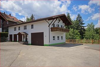 Zweifamilienhaus mit praktischen Nutzungsmöglichkeiten und naturnahem Flair Haus kaufen 87497 Wertach Bild mittel
