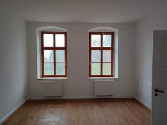 Zweitbezug! Hochwert. 2-Zi. mit Wa., Balkon, EBK &Vinylbelag in Uni und-Zentrumsnähe! Wohnung mieten 09111 Chemnitz Bild mittel