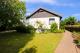 1-Familienwohnhaus mit Einliegerwohnung und Doppelgarage in ruhiger bevorzugter Wohnlage Haus kaufen 37603 Holzminden Bild thumb