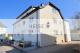 3-Familien-Doppelhaushälfte mit Garagen und Nebengelass in stadtnaher Lage Haus kaufen 37603 Holzminden Bild thumb