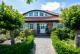 Exklusives Wohnhaus in Nordhorn-Neuberlin - Stil, Komfort und Gartenparadies vereint Haus kaufen 48529 Nordhorn Bild thumb