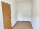 Fraureuth, schöne 2-Zimmer Erdgeschosswohnung mit Balkon, Stellplatz optional Wohnung mieten 08427 Fraureuth Bild thumb