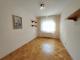 Gepfl. Einfamilienhaus, Garage, 3 Schlafzimmer, 3 Bäder, schöner Garten, E-Station v.H. in Wiesbaden Haus kaufen 65197 Wiesbaden Bild thumb