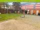GEPFLEGTES MEHRFAMILIENHAUS MIT 3 WOHNUNGEN (VERMIETET) mit 4,99 % RENDITE Haus kaufen 04509 Delitzsch Bild thumb