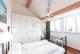 Lichtdurchflutete 3-Zimmer-Dachgeschosswohnung Wohnung mieten 81549 München Bild thumb