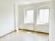 ***RENOVIERTE 2-RAUMWOHNUNG ZUM SOFORT EINZIEHEN*** mit offener Küche und Badezimmer und Wanne zu vermieten Wohnung mieten 01591 Riesa Bild thumb