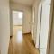 Sehr schöne 3-R-Wohnung. ca.87 m² im DG/4.OG mit sonnigen Balkon zu vermieten. Wohnung mieten 39112 Magdeburg Bild thumb